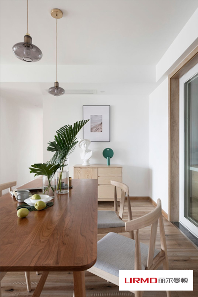 湖南麗爾曼頓家居集團,定制家具,全屋實木定制； 