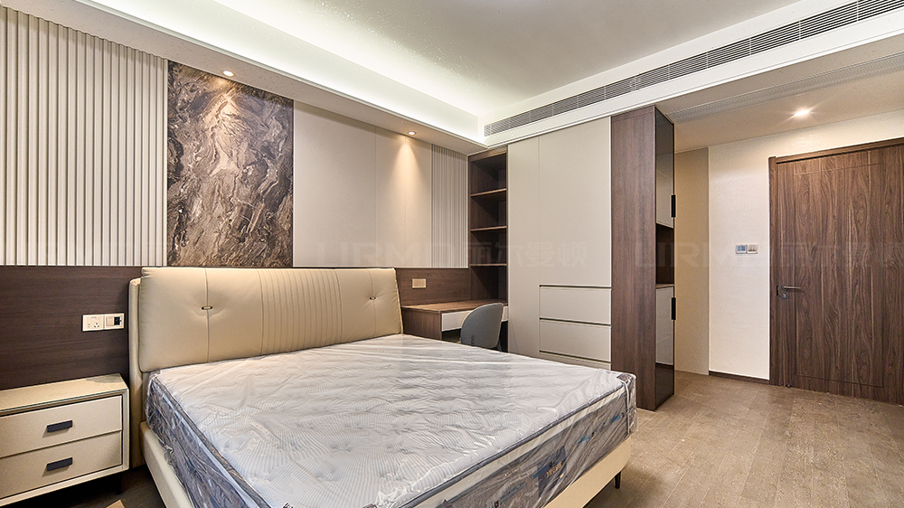 現(xiàn)代極簡(jiǎn)風(fēng)-龍湖翠湖壹號(hào)